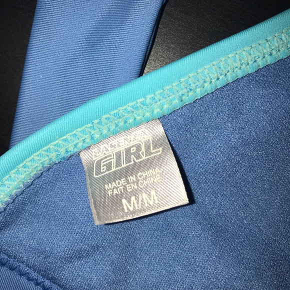 Swim top - Picture 3 of 3